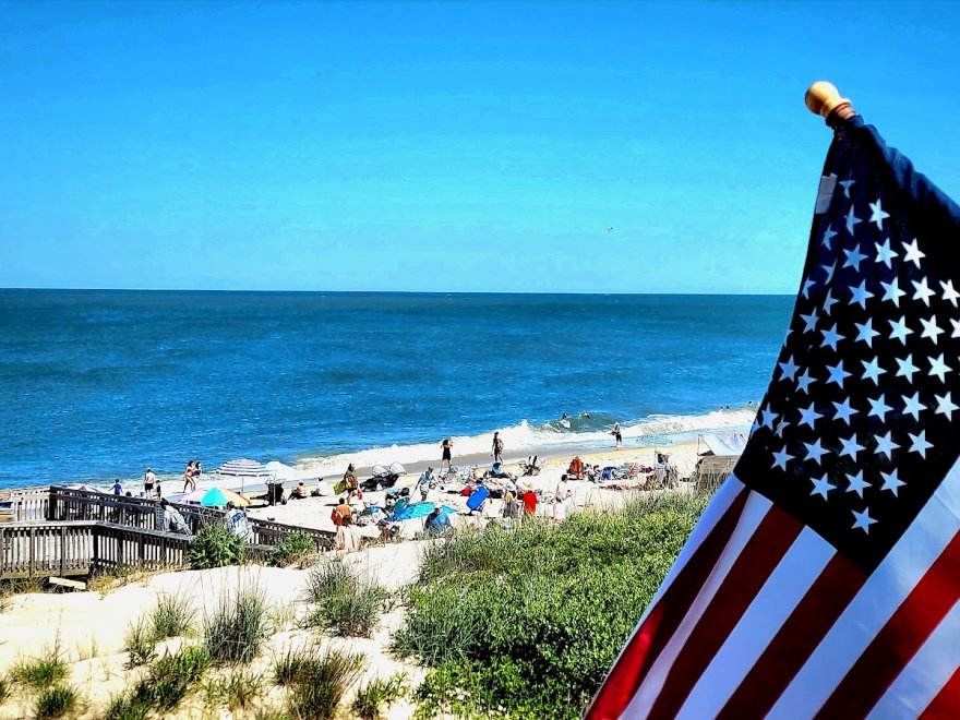 Big Chill Beach Club