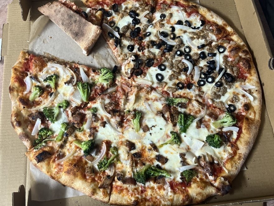 Gio's Pizza Co.
