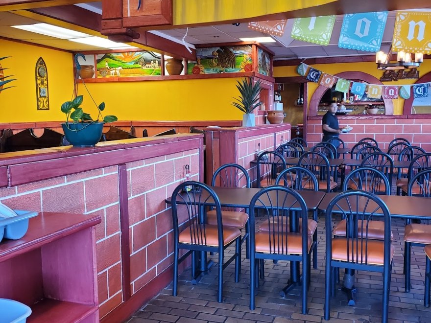 Plaza Tapatia