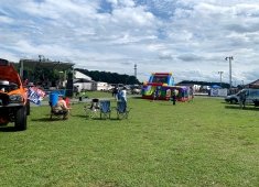 Delaware International Speedway and US 13 Dragway