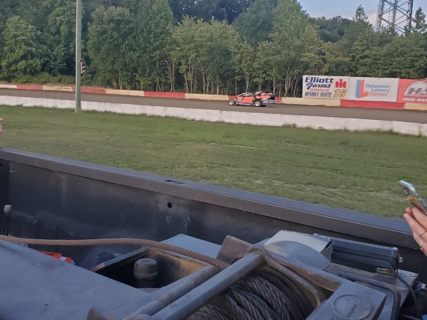 Delaware International Speedway and US 13 Dragway