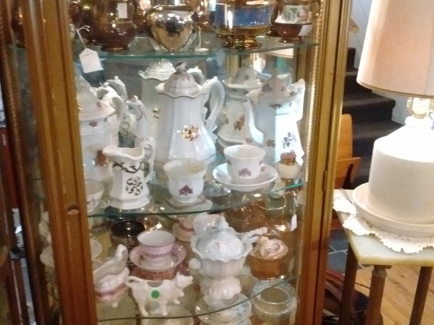 Beaman's Old & Gnu Antiques